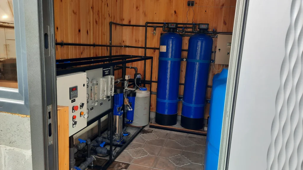 Система очищення води (фільтр) зворотного осмосу для теплиці